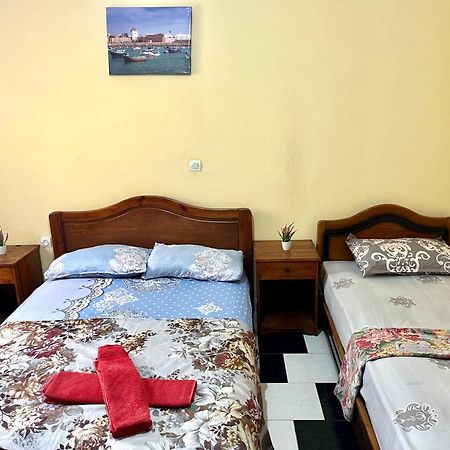Soleado Apartamento Al Lado De La Preciosa Medina , A 3 Minutos De La Playa Andando I Асила Экстерьер фото