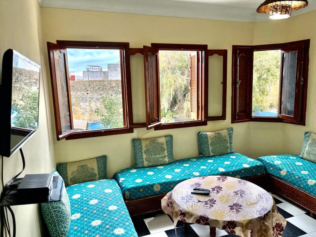 Soleado Apartamento Al Lado De La Preciosa Medina , A 3 Minutos De La Playa Andando I Асила Экстерьер фото