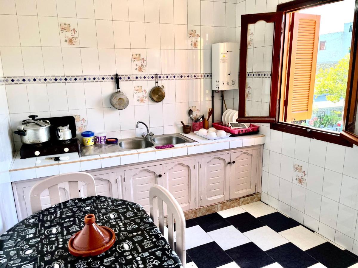 Soleado Apartamento Al Lado De La Preciosa Medina , A 3 Minutos De La Playa Andando I Асила Экстерьер фото